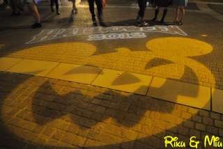 �n���E�B�[����̃L���b�X���t�H�A�R�[�g�A
