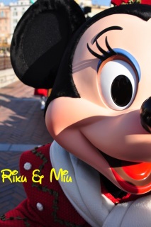 �z���f�[�O���[�e�B���O�E�t�����E�Z�u���|�[�g���̂S